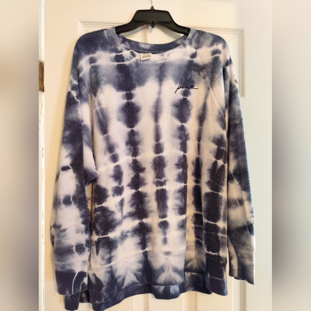 Victoria's Secret pink sweatshirt